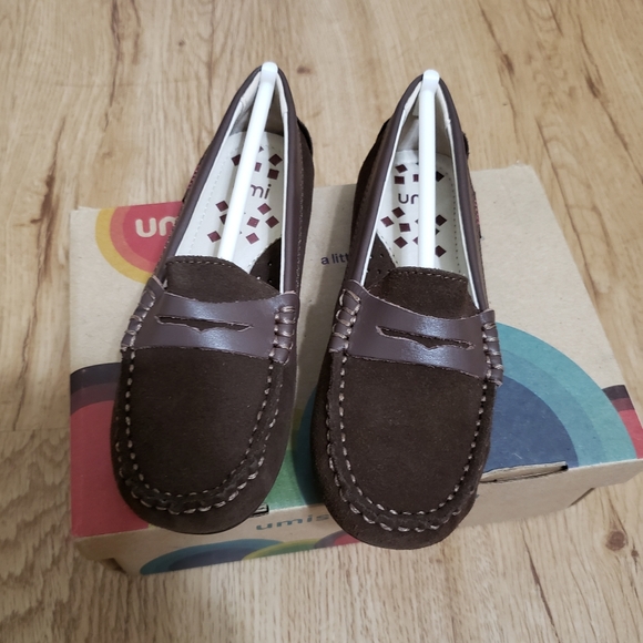 umi loafers